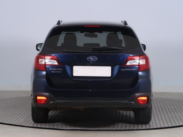 Subaru Outback  2.5 i 