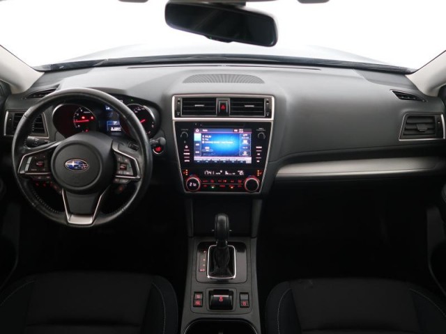 Subaru Outback  2.5 i 