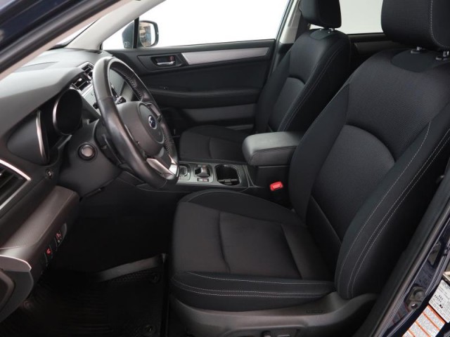 Subaru Outback  2.5 i 