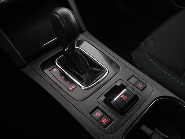 Subaru Outback  2.5 i 