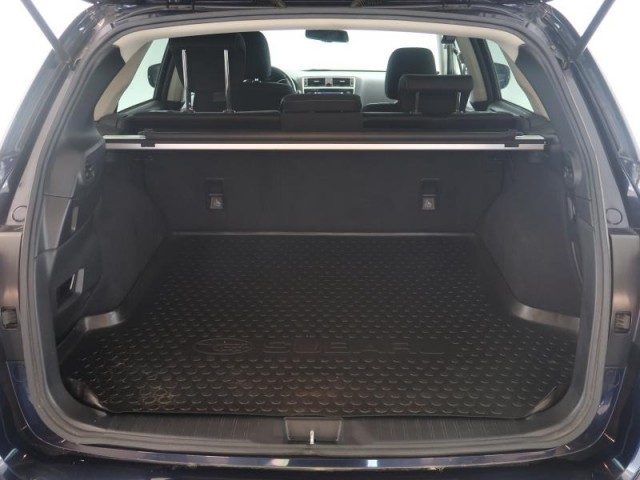 Subaru Outback  2.5 i 