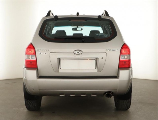 Hyundai Tucson  2.0 i 