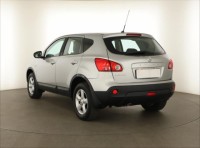 Nissan Qashqai  1.6 