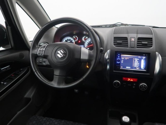 Suzuki SX4  1.6 VVT 