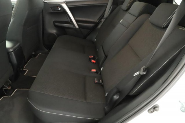 Toyota RAV 4  2.5 Hybrid 