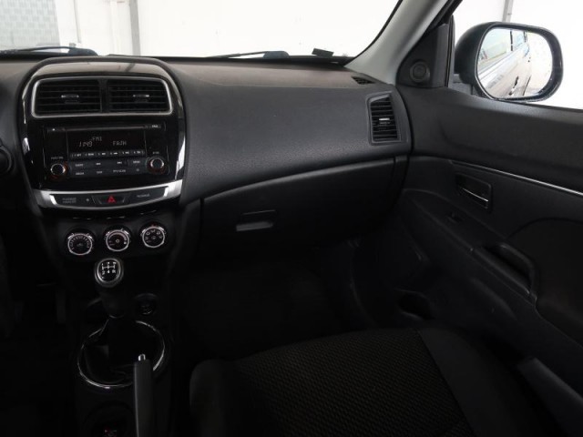 Mitsubishi ASX  1.6 MIVEC 