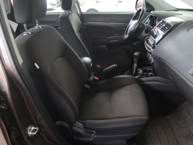 Mitsubishi ASX  1.6 MIVEC 