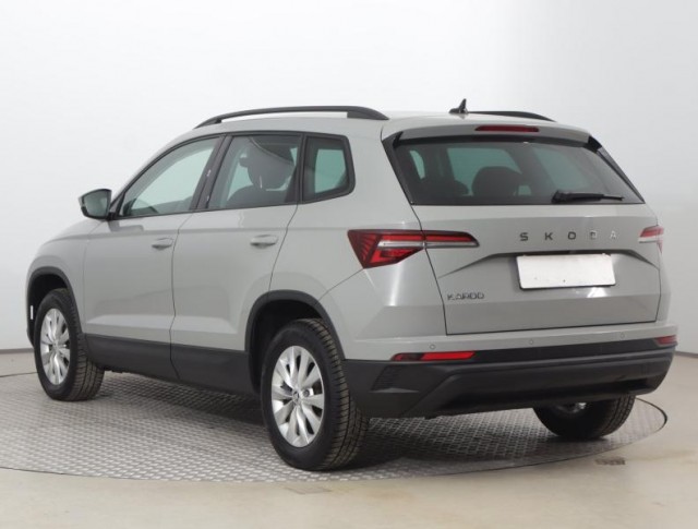 Škoda Karoq  1.5 TSI Fresh