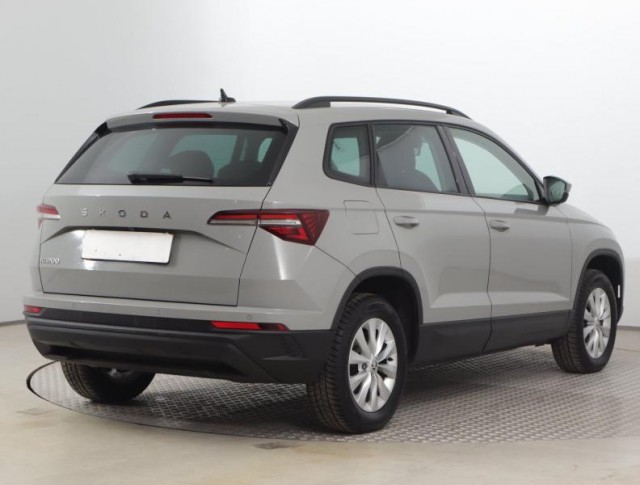 Škoda Karoq  1.5 TSI Fresh