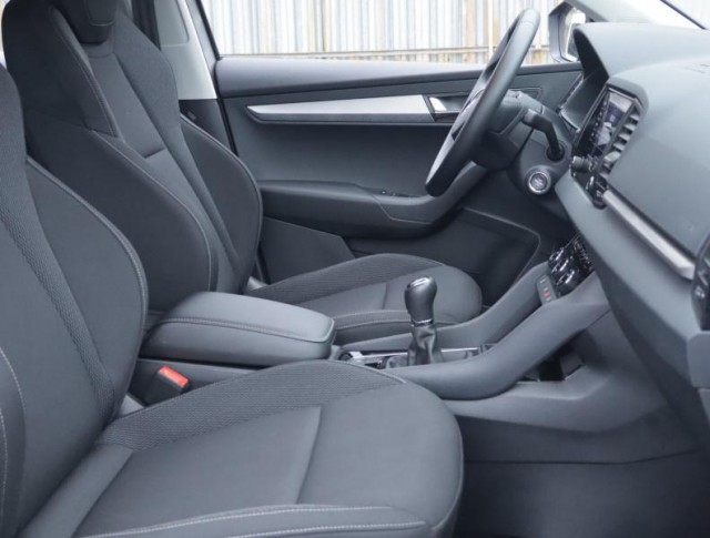 Škoda Karoq  1.5 TSI Fresh