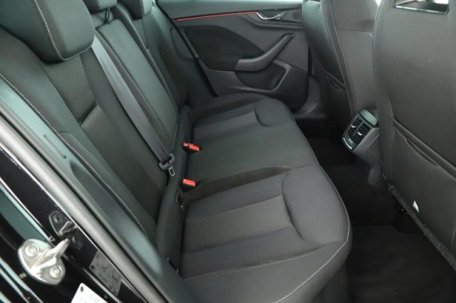 Škoda Kamiq  1.0 TSI Drive