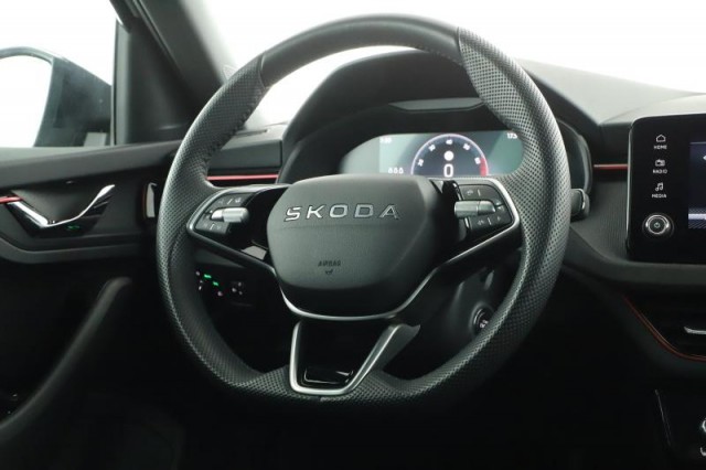 Škoda Kamiq  1.0 TSI Drive