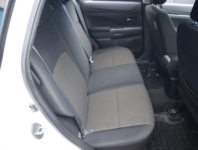 Mitsubishi ASX  1.6 DI-D 