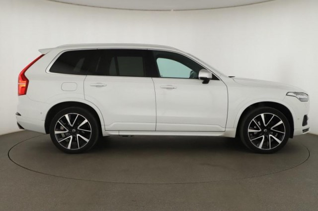 Volvo XC90  D5 AWD R-Design
