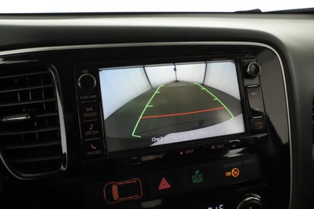 Mitsubishi Outlander  2.0 PHEV 