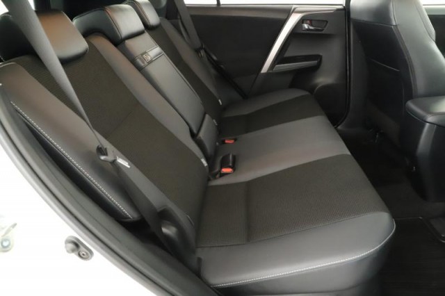 Toyota RAV 4  2.5 Hybrid 