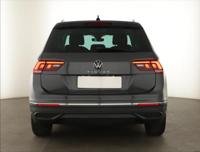 Volkswagen Tiguan  1.5 TSI Life