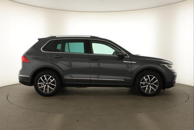 Volkswagen Tiguan  1.5 TSI Life