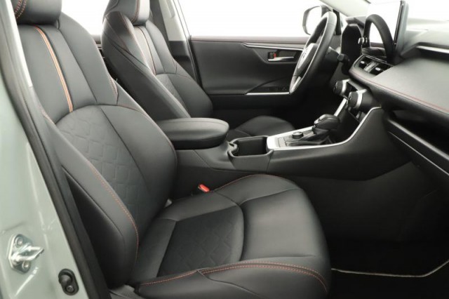 Toyota RAV 4  2.5 Hybrid Adventure