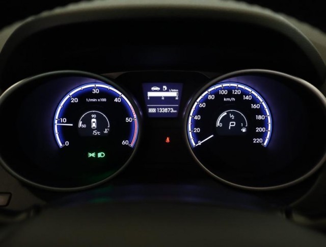 Hyundai ix35  2.0 CRDi 