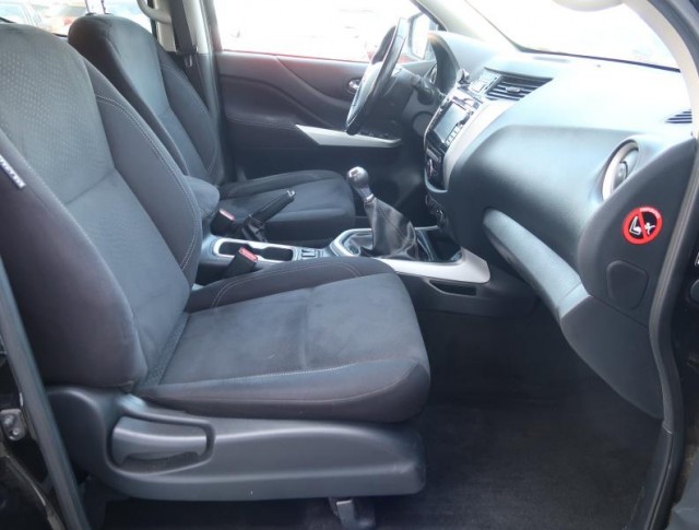 Nissan Navara  2.3 dCi Trek -1°