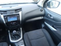 Nissan Navara  2.3 dCi Trek -1°