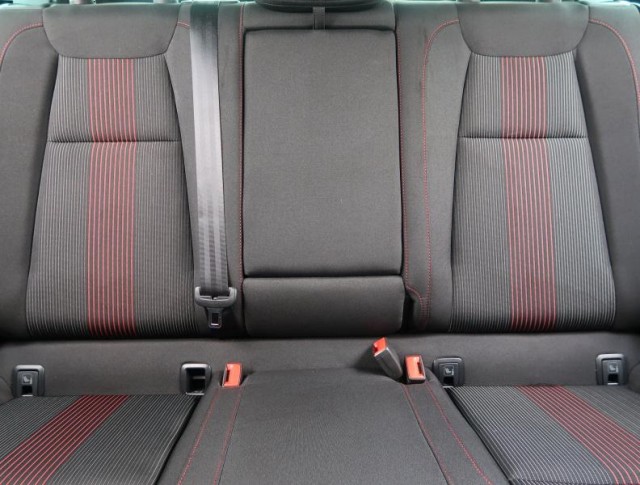 Škoda Karoq  1.5 TSI 