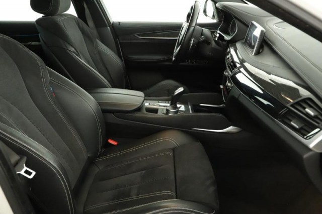 BMW X6  xDrive40d 