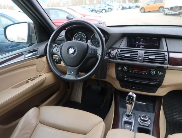 BMW X5  xDrive40d 