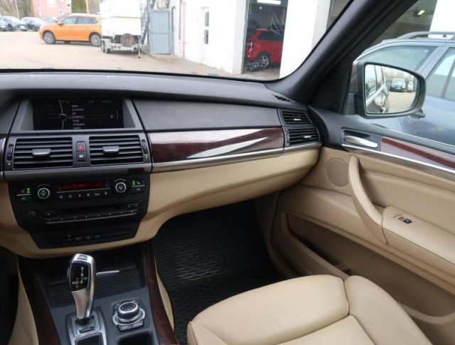 BMW X5  xDrive40d 