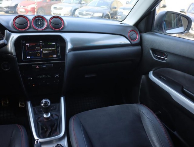 Suzuki Vitara  1.4 BoosterJet 