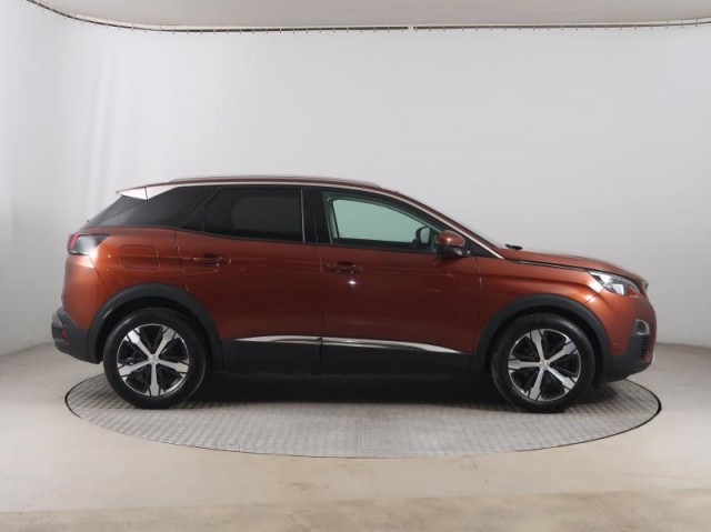 Peugeot 3008  1.2 PureTech 