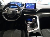 Peugeot 3008  1.2 PureTech 