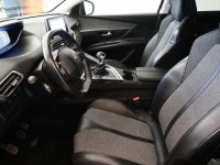Peugeot 3008  1.2 PureTech 