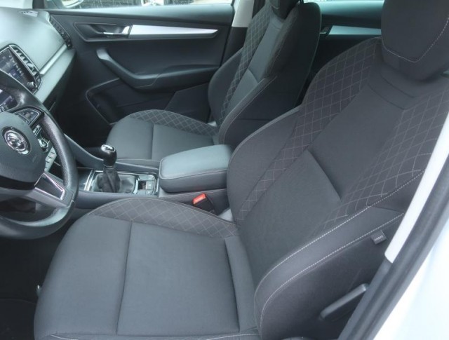 Škoda Karoq  1.6 TDI Ambition