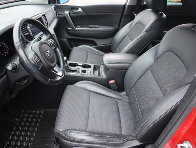 Kia Sportage  1.7 CRDi 