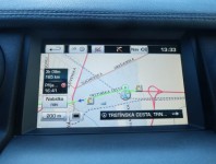 Land Rover Discovery  3.0 TDV6 SE