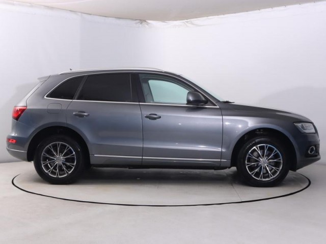 Audi Q5  2.0 TDI 
