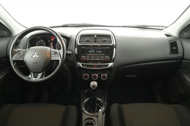 Mitsubishi ASX  1.6 MIVEC 