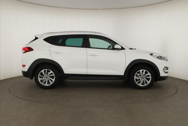 Hyundai Tucson  1.7 CRDi 