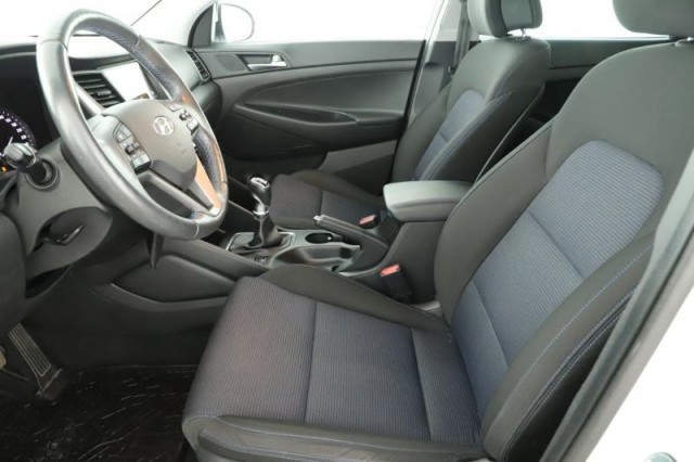 Hyundai Tucson  1.7 CRDi 