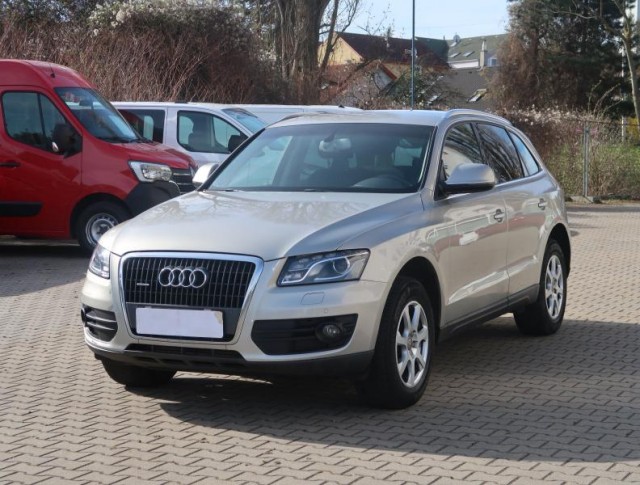 Audi Q5  2.0 TDI 