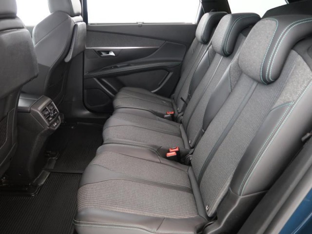 Peugeot 5008  1.5 BlueHDi 