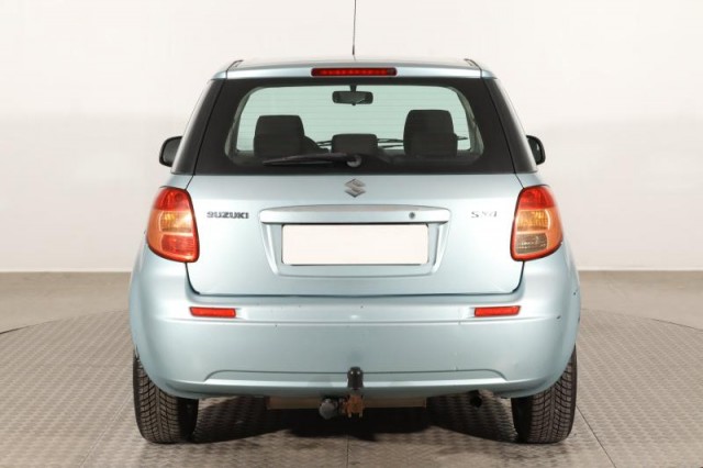 Suzuki SX4  1.5 i GL