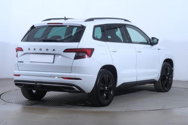 Škoda Karoq  1.5 TSI Sportline