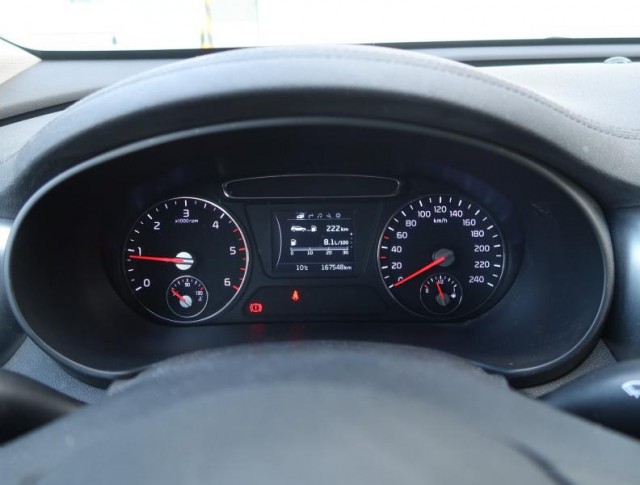 Kia Sorento  2.2 CRDi 