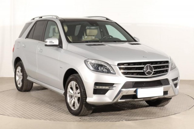 Mercedes-Benz ML  ML 350 BlueTEC Sport