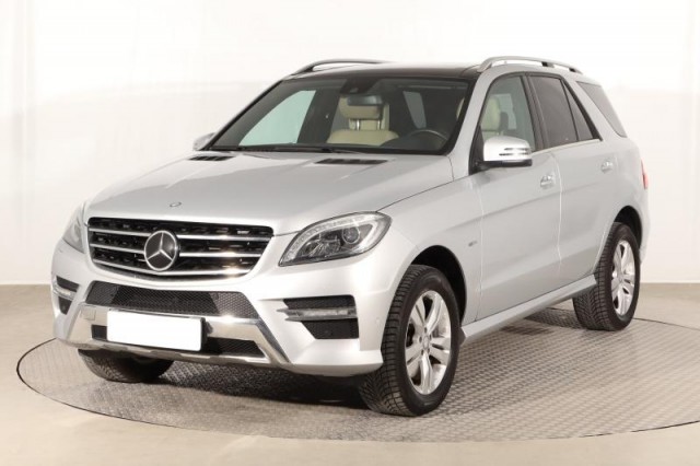 Mercedes-Benz ML  ML 350 BlueTEC Sport