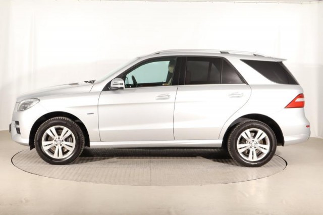 Mercedes-Benz ML  ML 350 BlueTEC Sport