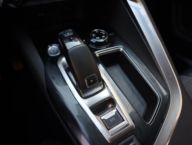 Peugeot 5008  1.5 BlueHDi Allure